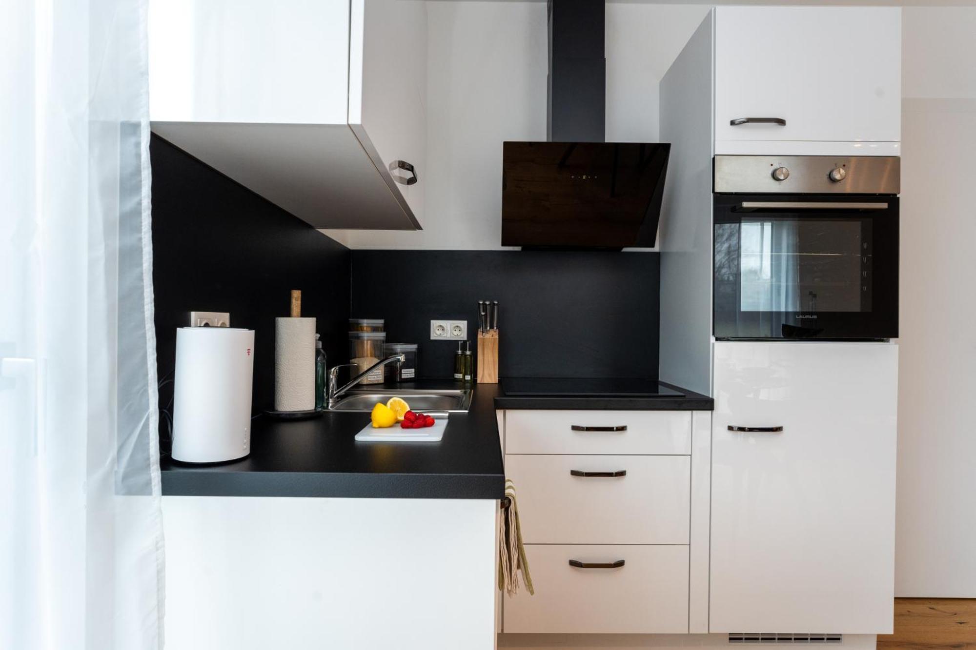 Apartamento Noblenest: Terrasse - Netflix - Kaffee Viena Exterior foto